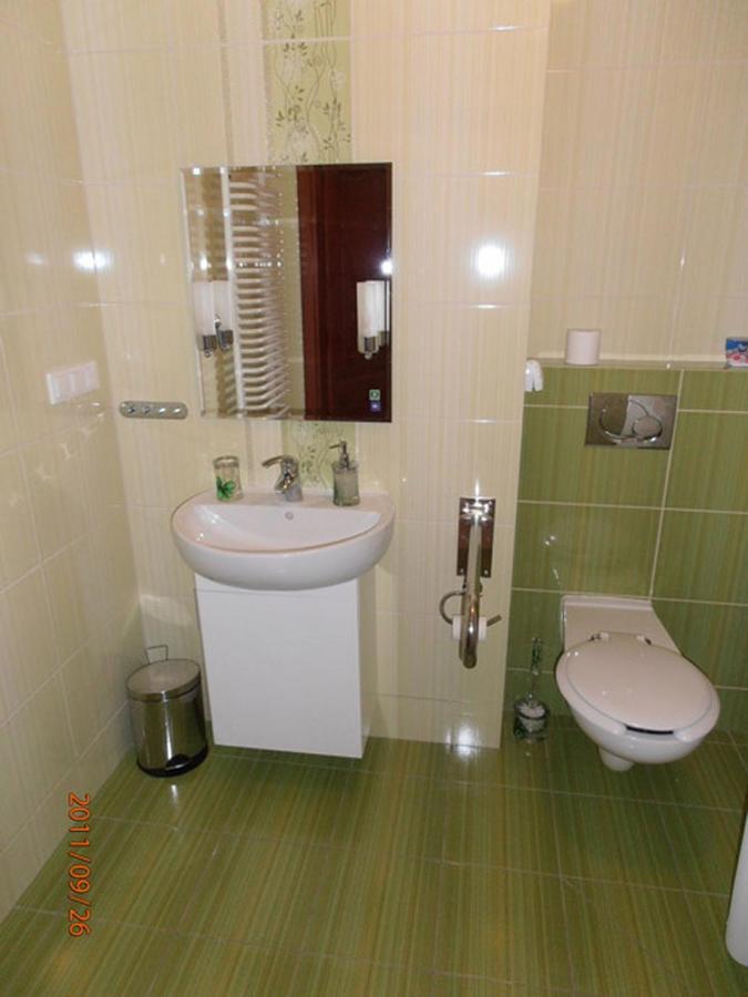 Ave Lagiewniki Apartamento Cracóvia Quarto foto